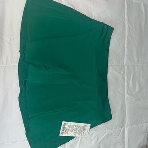 Lululemon lightweight high rise tennis skirt